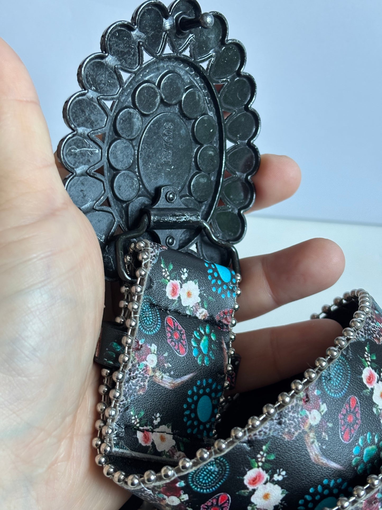 Western Retro Belt - Vintage Cowboy buckle with Turquoise-like Gemstone