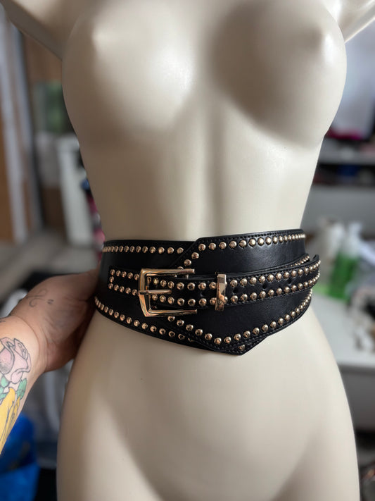 Wide Elastic Punk Studded Belt - Chunky Stretchy Waistband with Golden-Tone Buckle